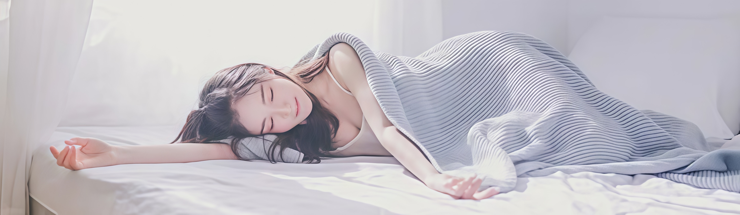 每日大赛51指网络流行文化中围观热点八卦的娱乐方式，源自“吃瓜群众”梗，象征事不关己、高高兴兴看热闹。